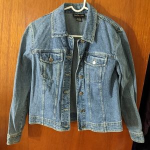 Women's classic denim jacket